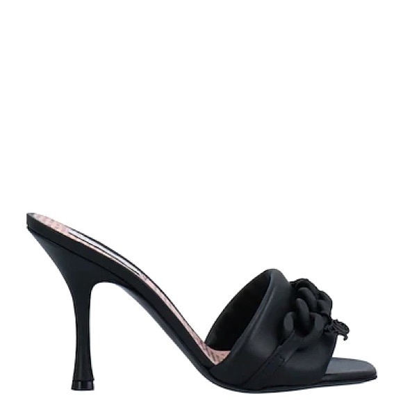 Shoes - Picture 1 of 4
